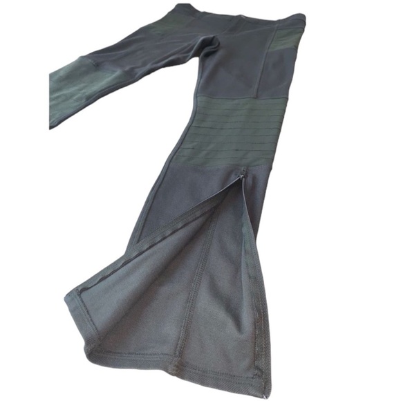 ATHLETA Trailsetter Ponte Motion Moto Pants Leggings in Yosemite Green Size 4T - Picture 8 of 10